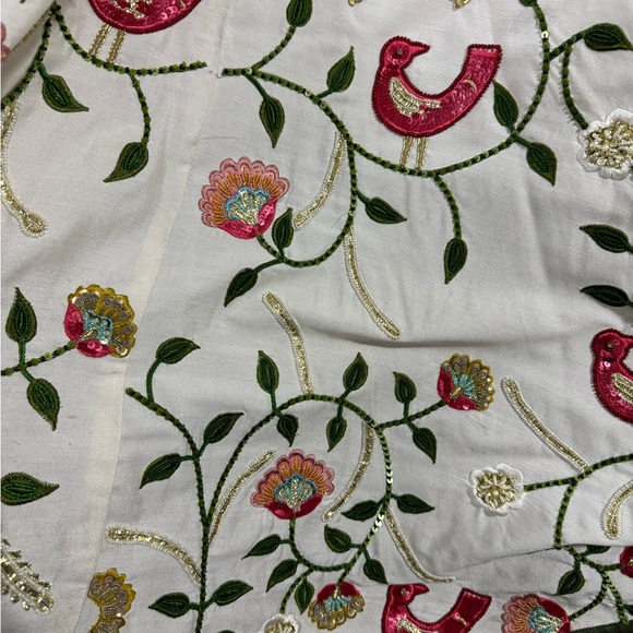 Gorgeous multi color lengha - Picture 8 of 16